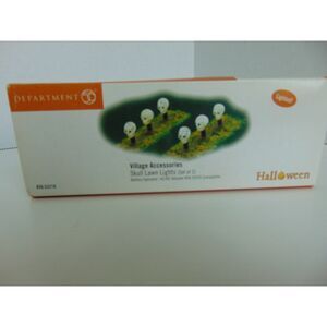 Dept 56 Halloween Village Skull Lawn Lights Set of 2 Work great.